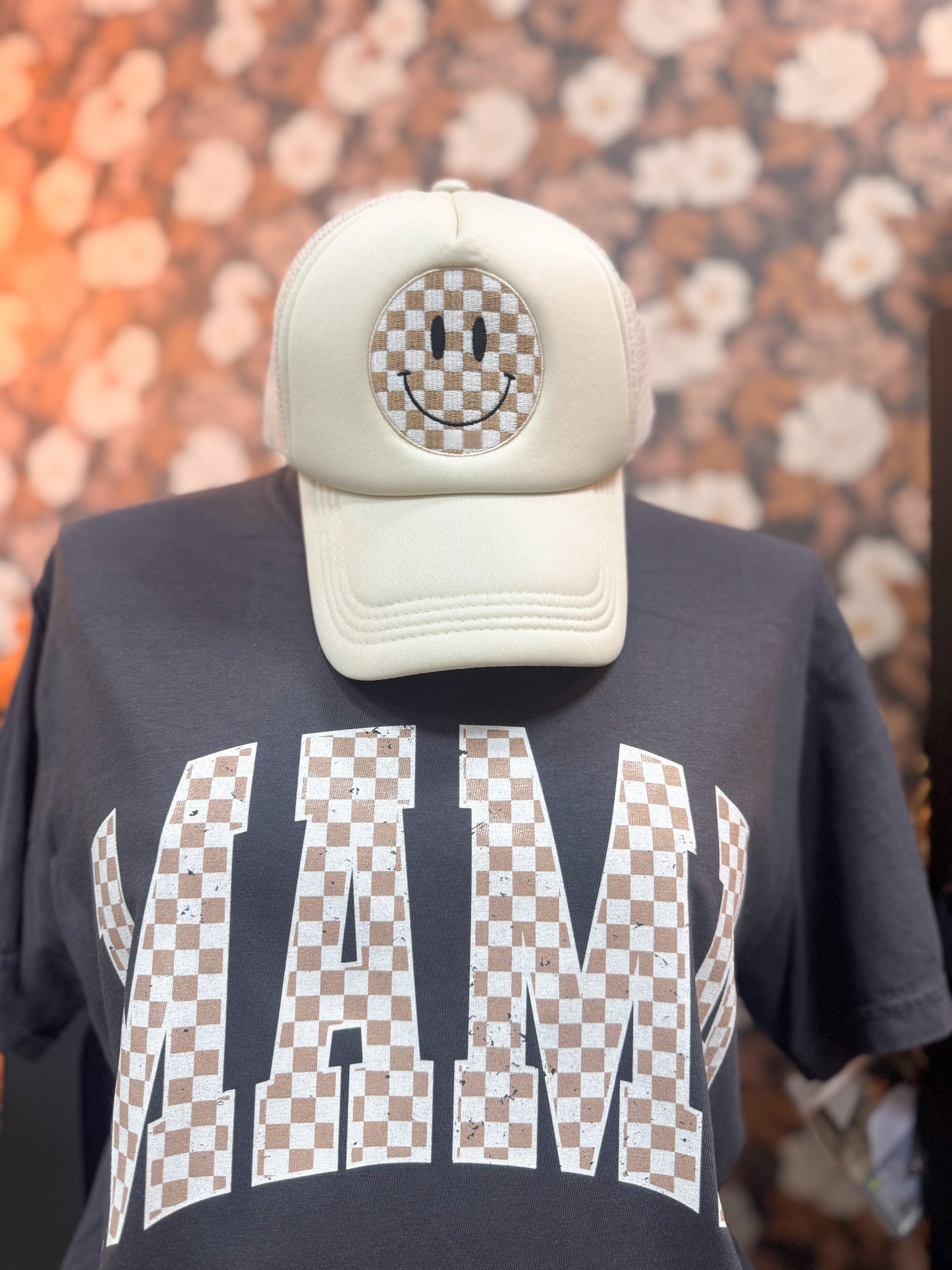 Trucker Hat - Checkered Smile
