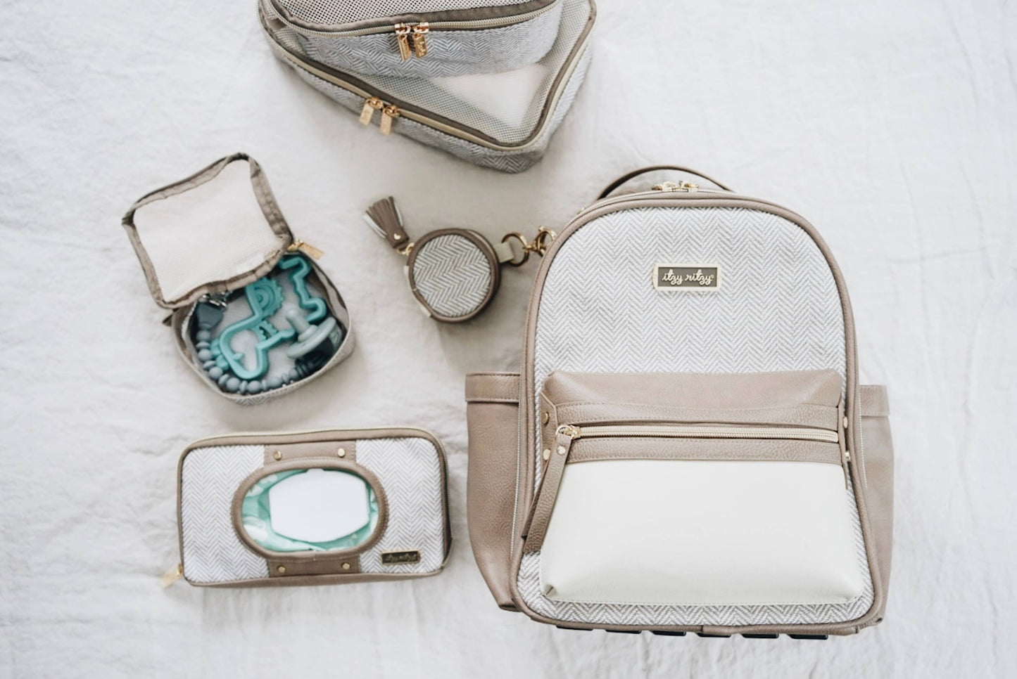 Diaper Bag Charm Pod Keychain - Vanilla Latte