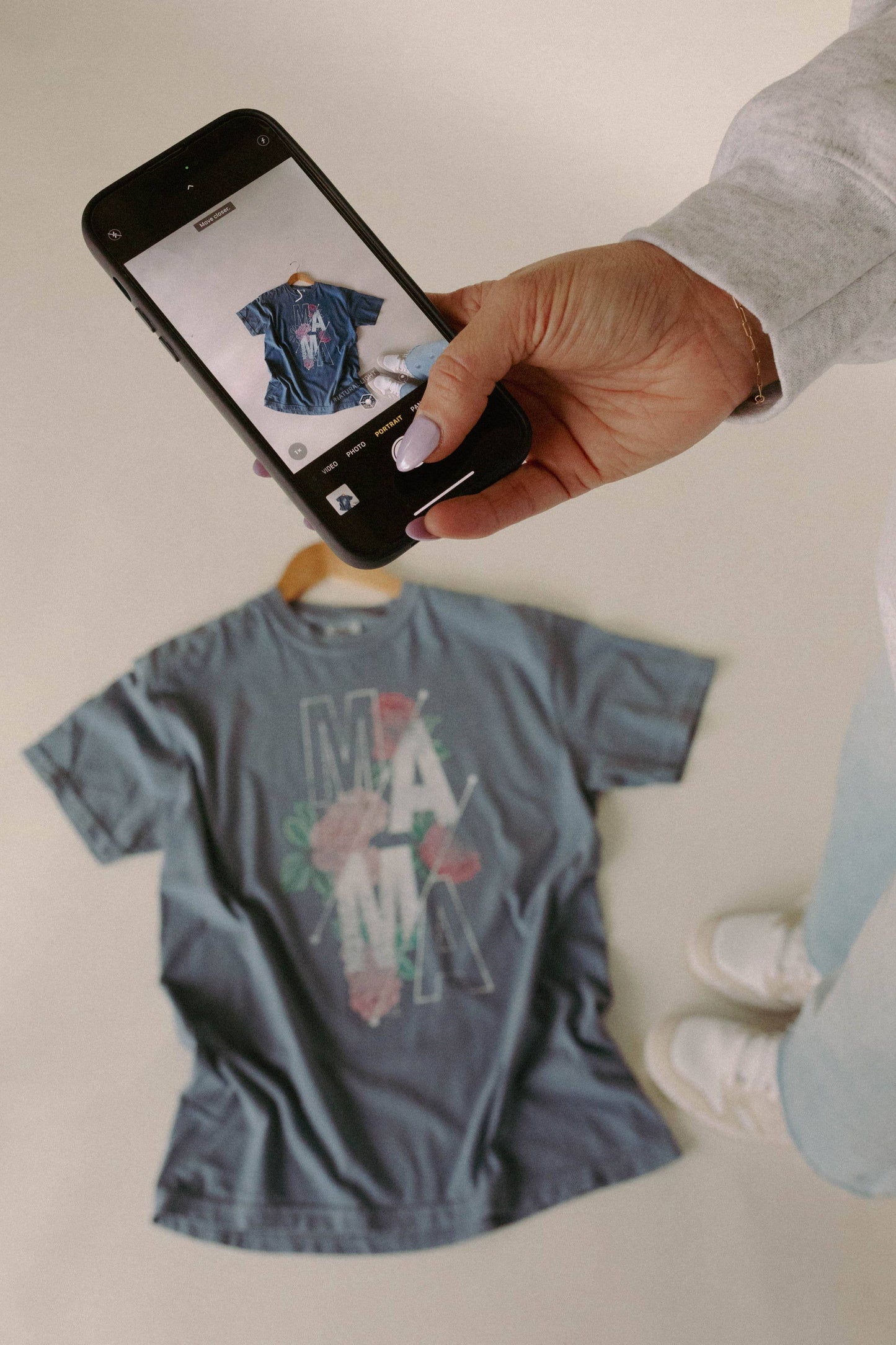 Mama Tee - Roses/Slate Blue