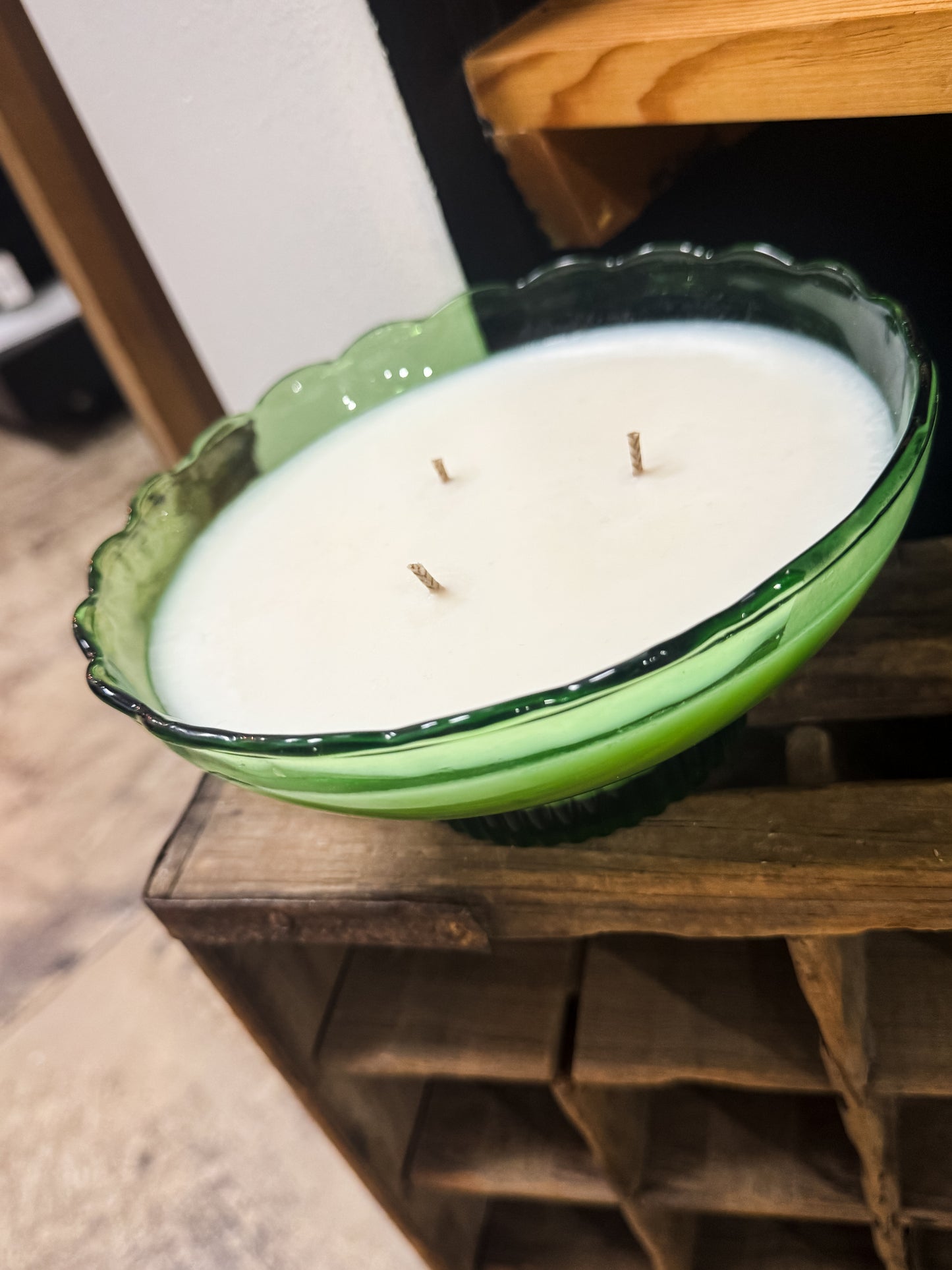 Home For the Holidays Green Candle