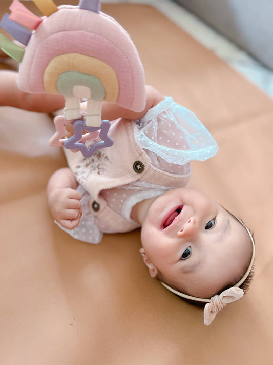 Ritzy Jingle Attachable Travel Toy - Pastel Rainbow
