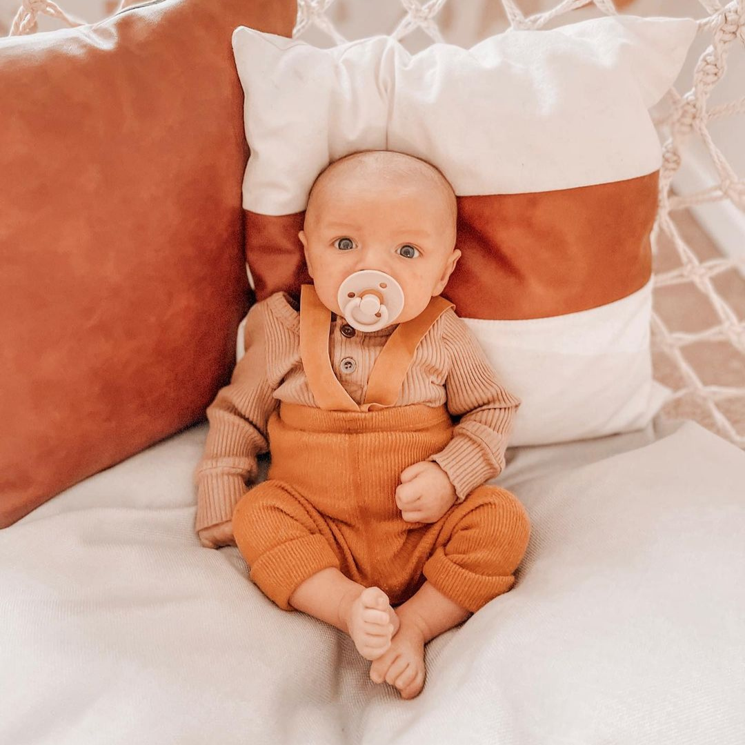 Itzy Soother Paci Sets - Coconut/Toast