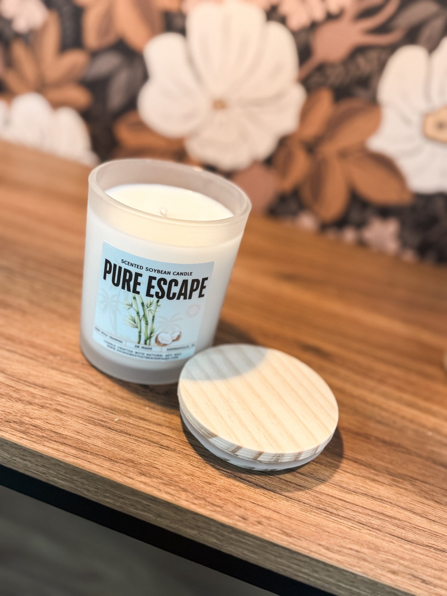 Candle - Pure Escape (Frosted)