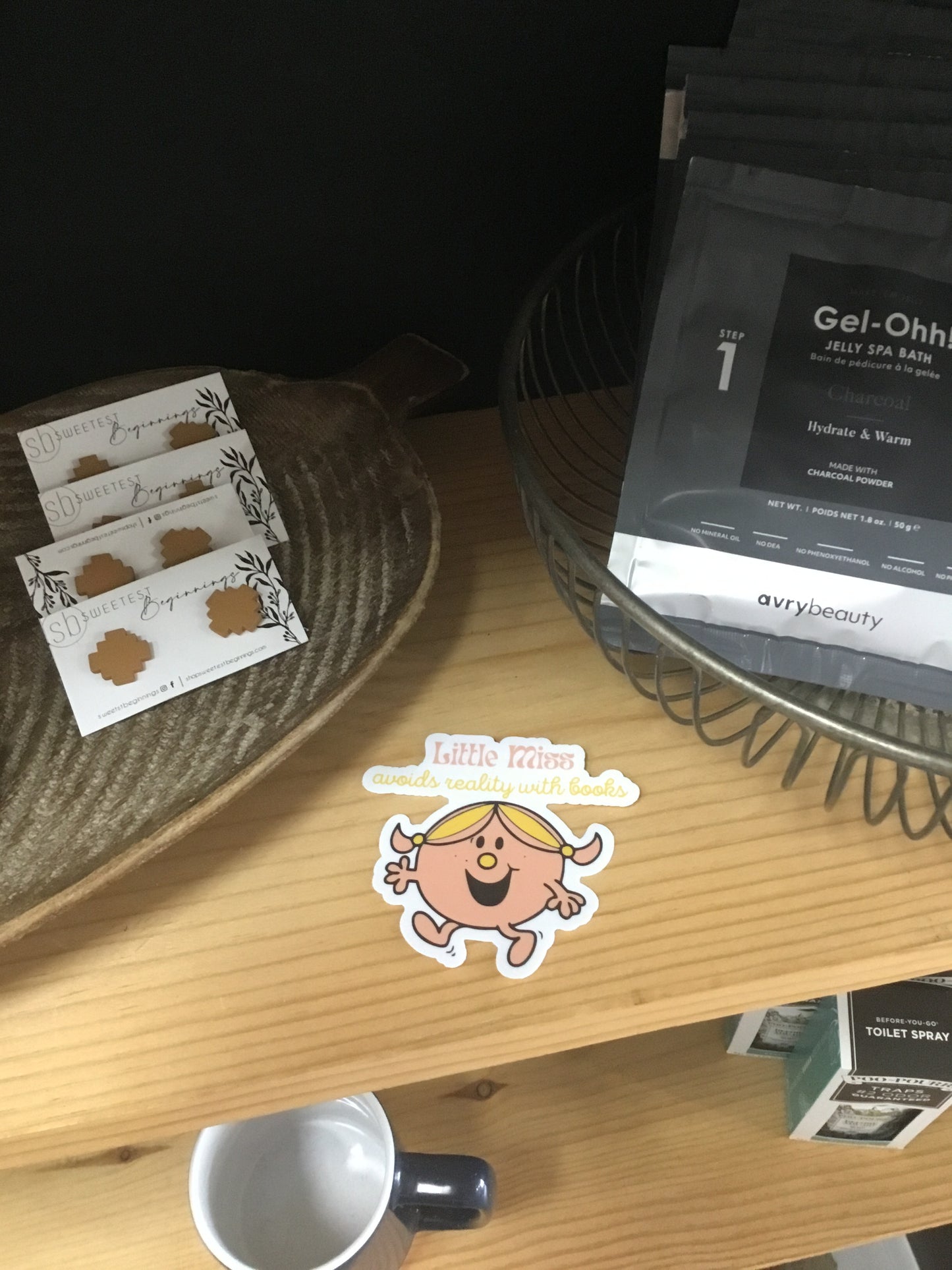 Little Miss avoids reality with books - Sticker