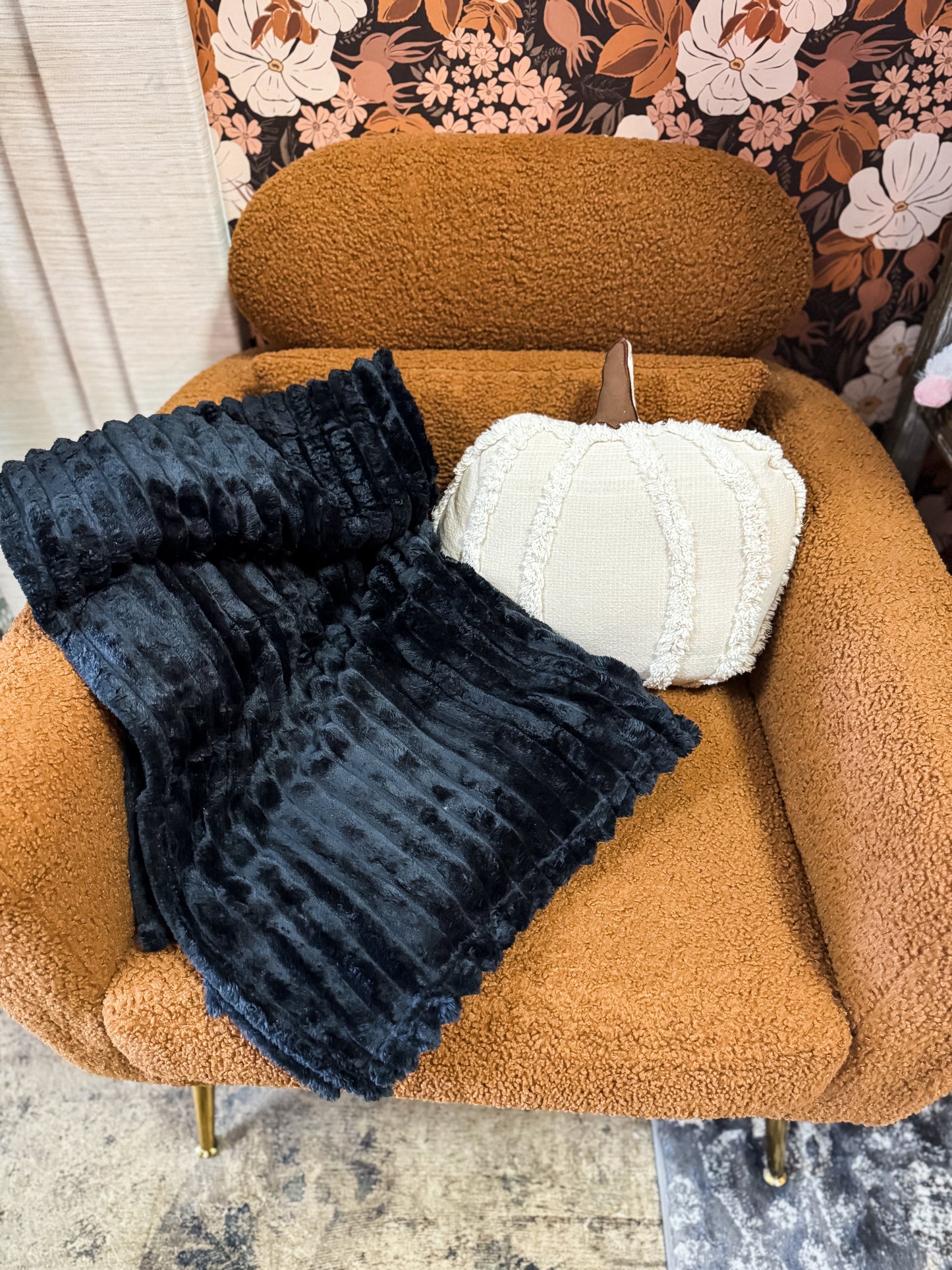 Fleece Throw Blanket - Black