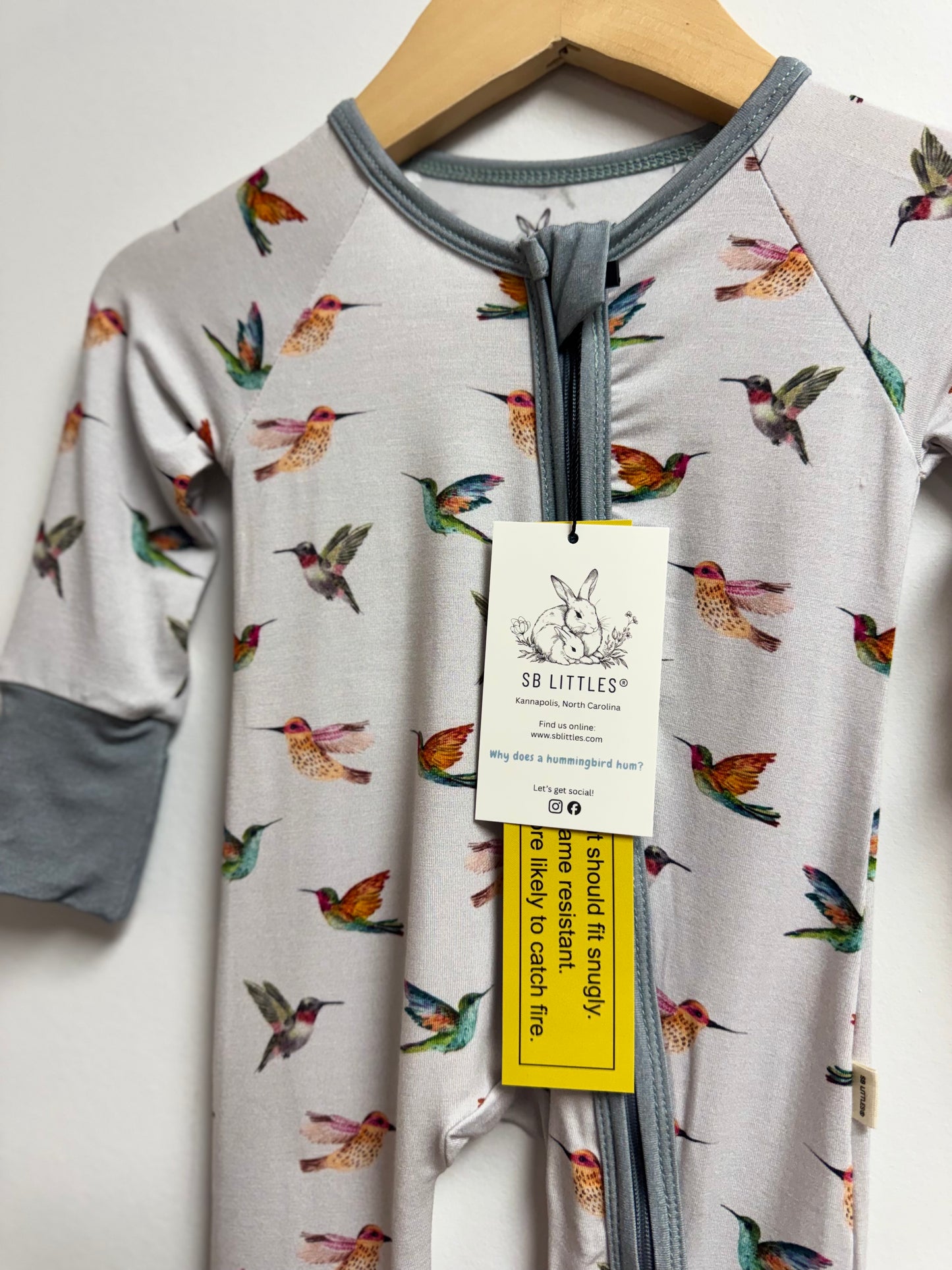 Henry’s Hummingbirds - Bamboo Zipper Sleeper