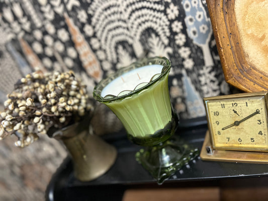 Vintage Green Pedestal Candle - Golden Hour