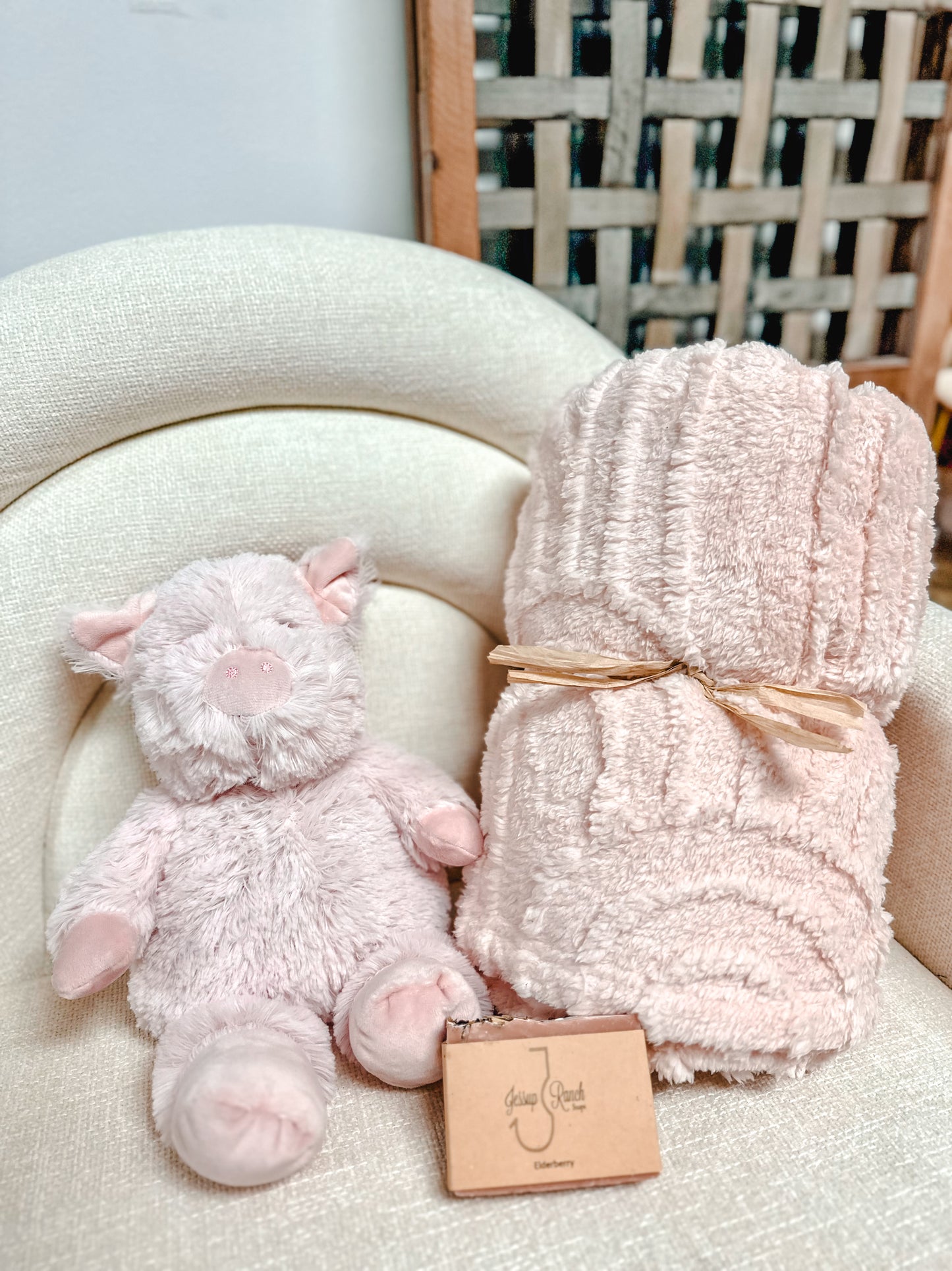 Fleece Throw Blanket - Pink