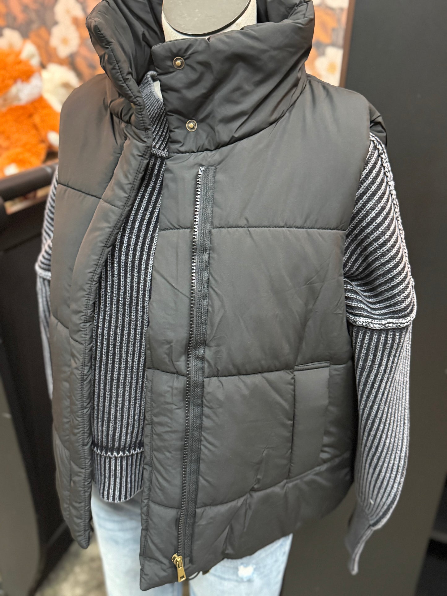 Puffer Vest - Black