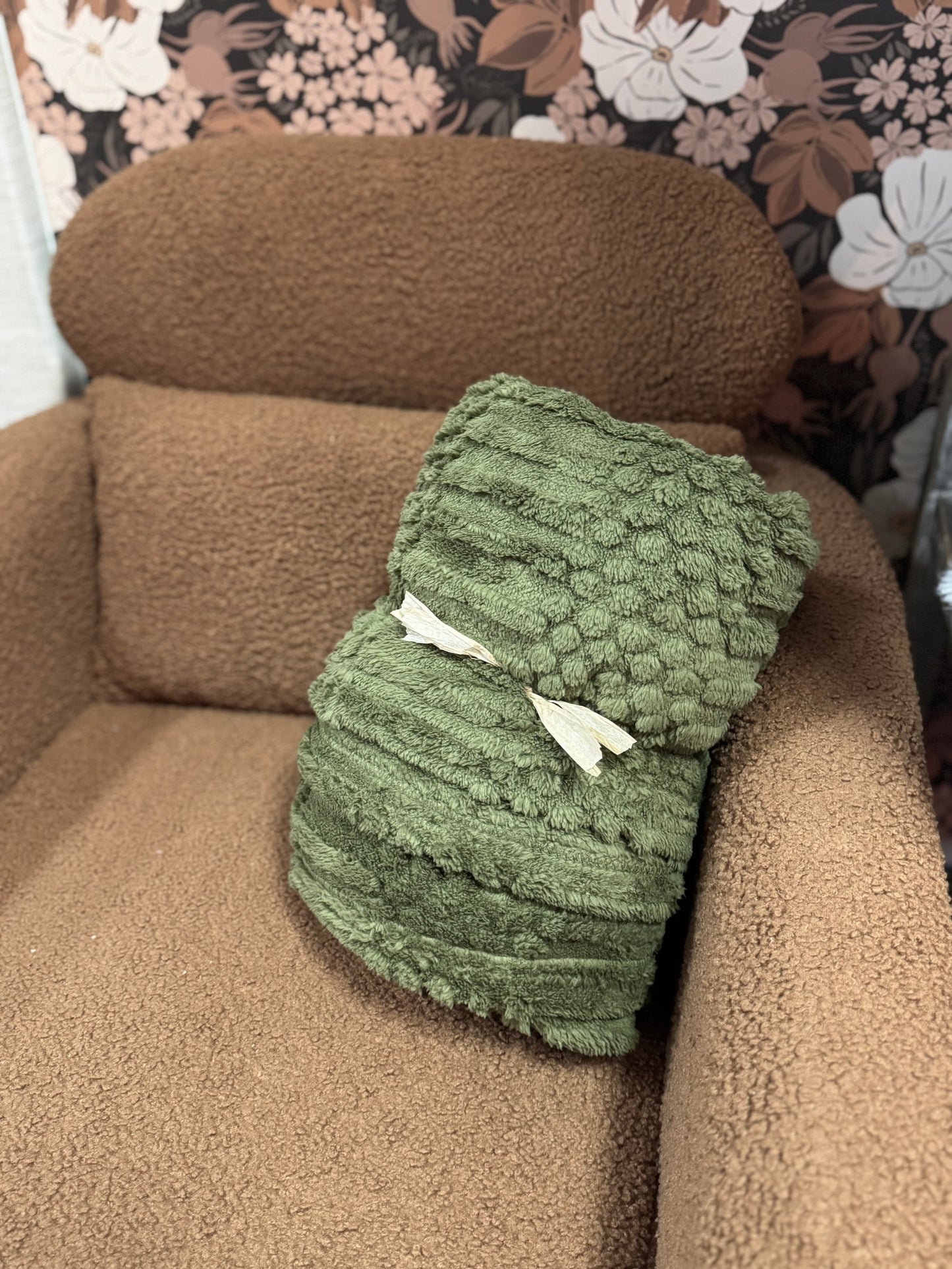 Fleece Throw Blanket - Green