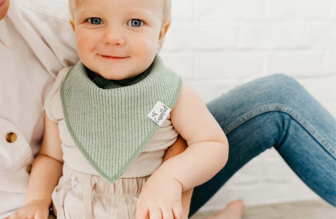 Copper Pearl Bib Set- Peanut