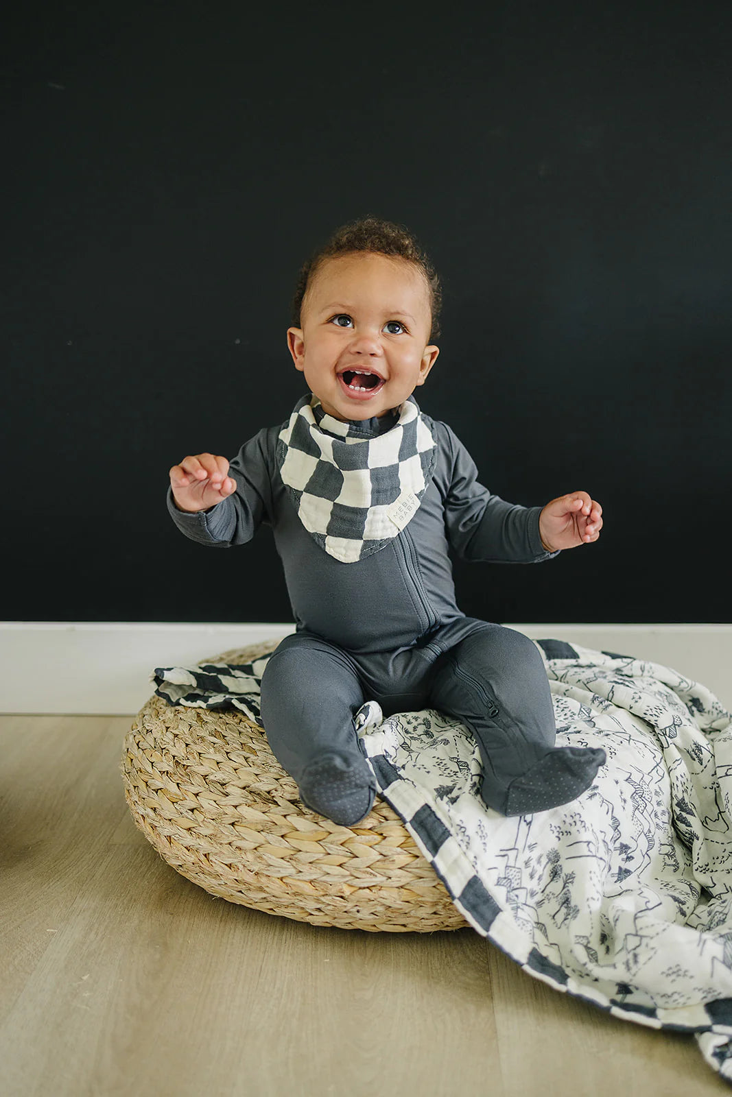 Muslin Bib - Checkered Charcoal