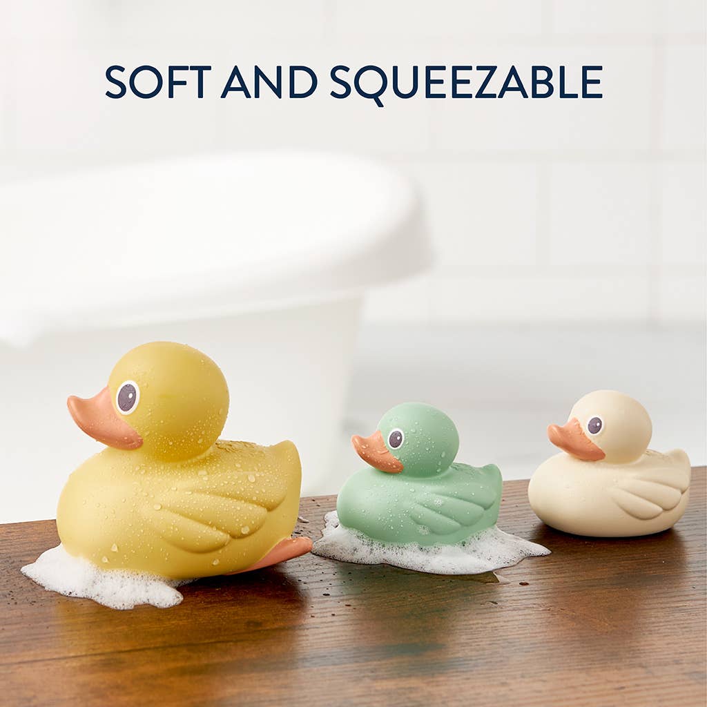 Itzy Ducky Family - Bath Toy