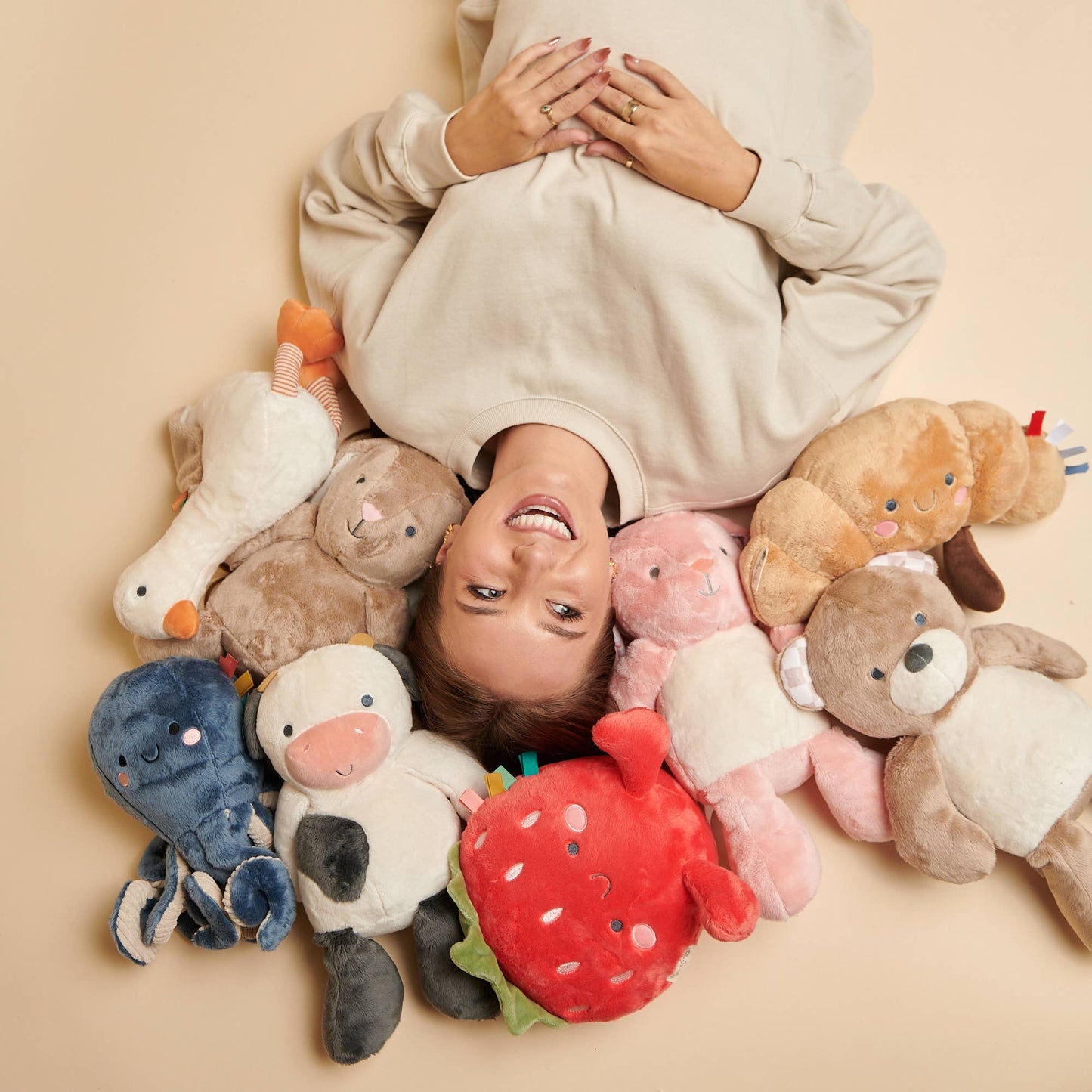 Sweetie Snuggles Plush - Goose