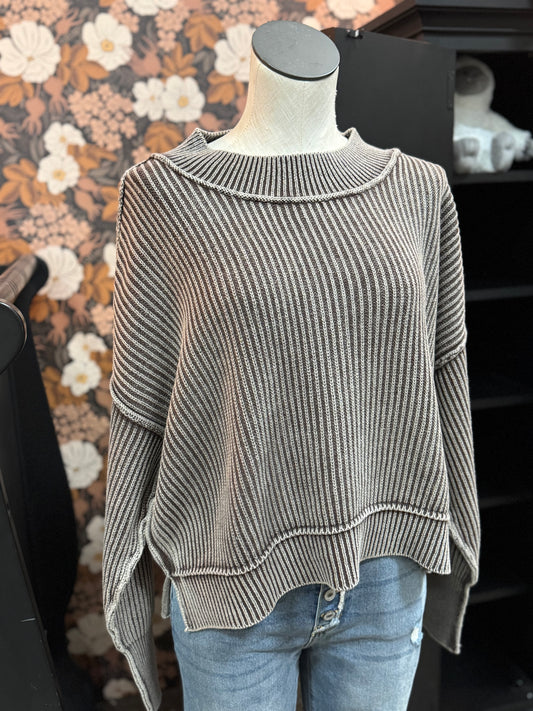 Cropped Sweater - Brown