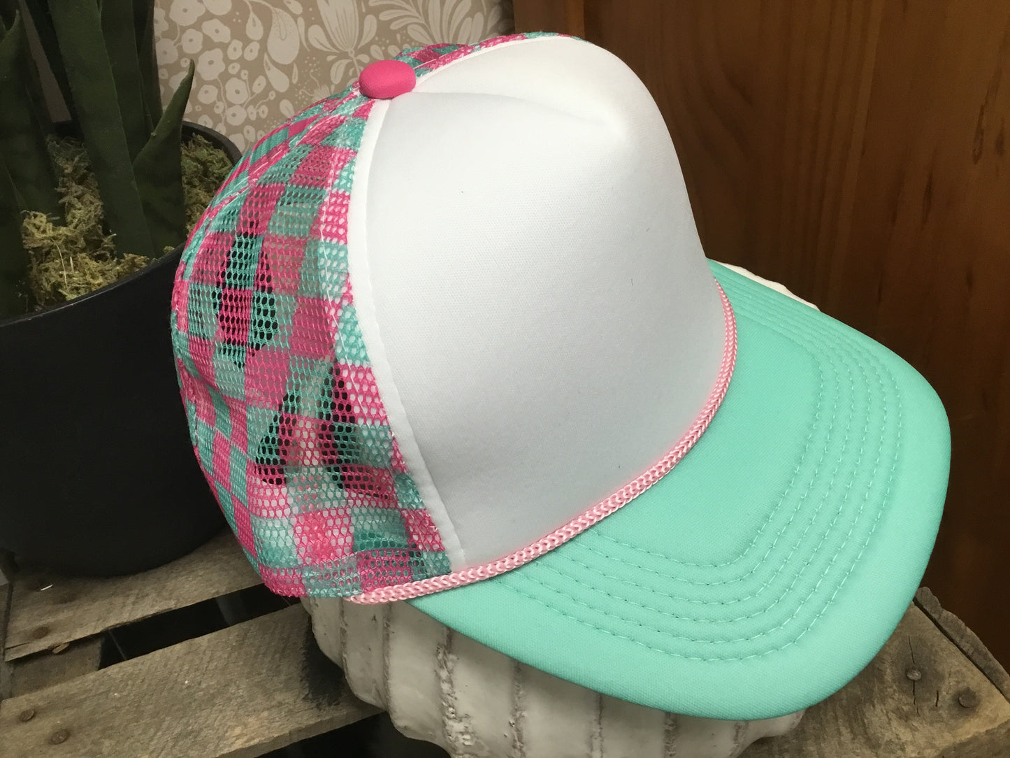 Trucker Hat - Checkered Mint/Pink