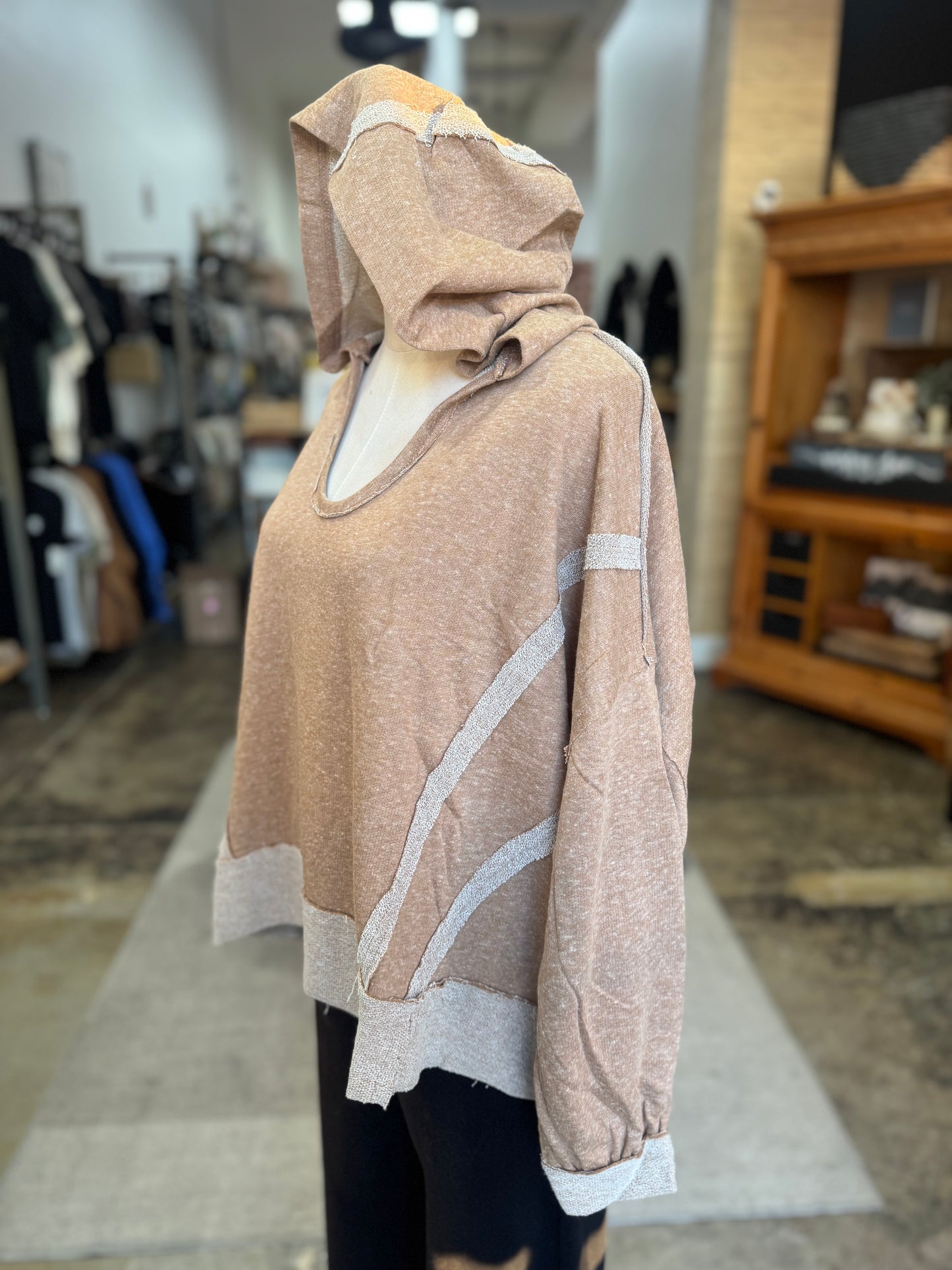 Contrast Trim Slit Raw Hoodie - Camel