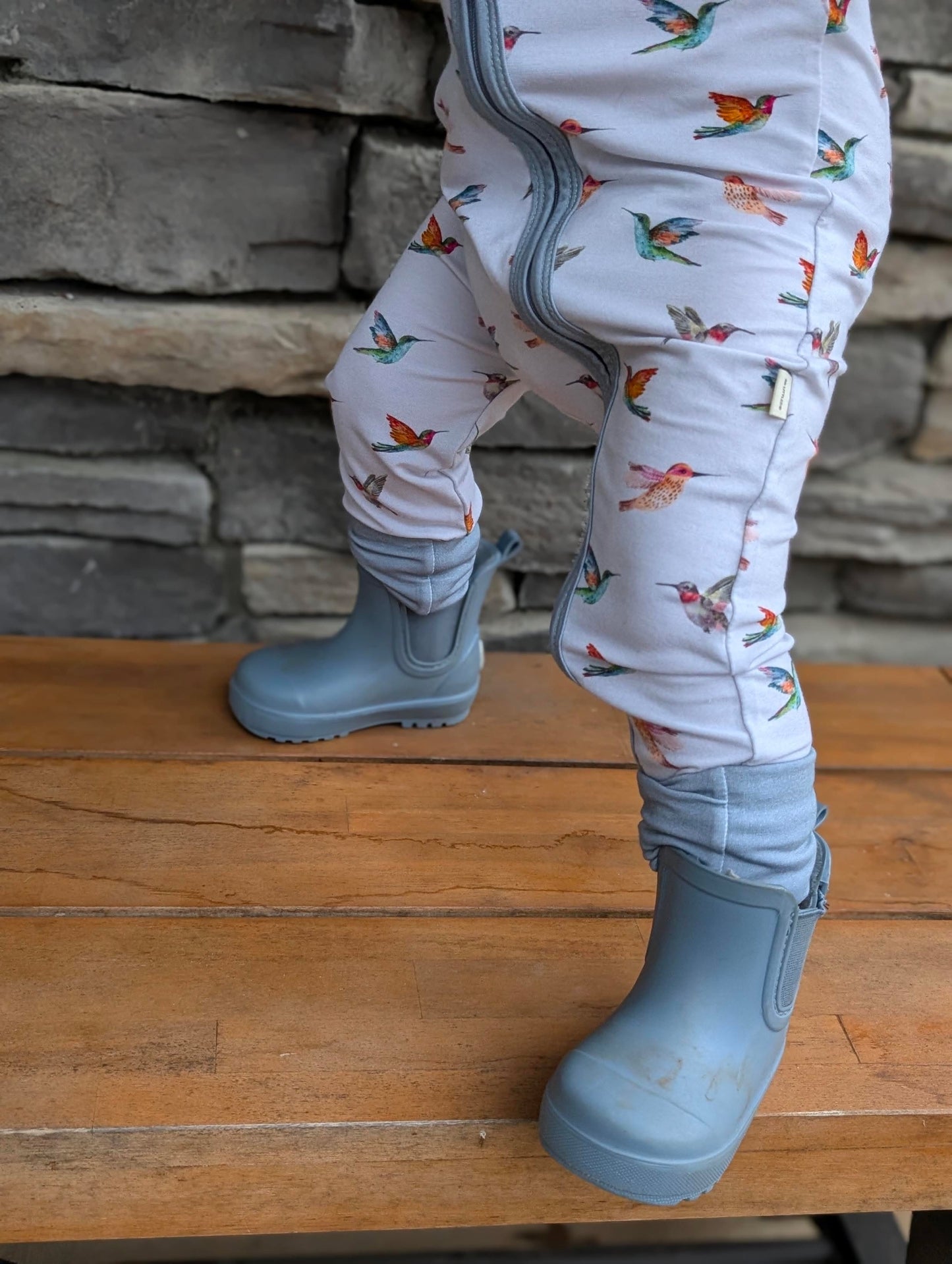 Henry’s Hummingbirds - Bamboo Zipper Sleeper