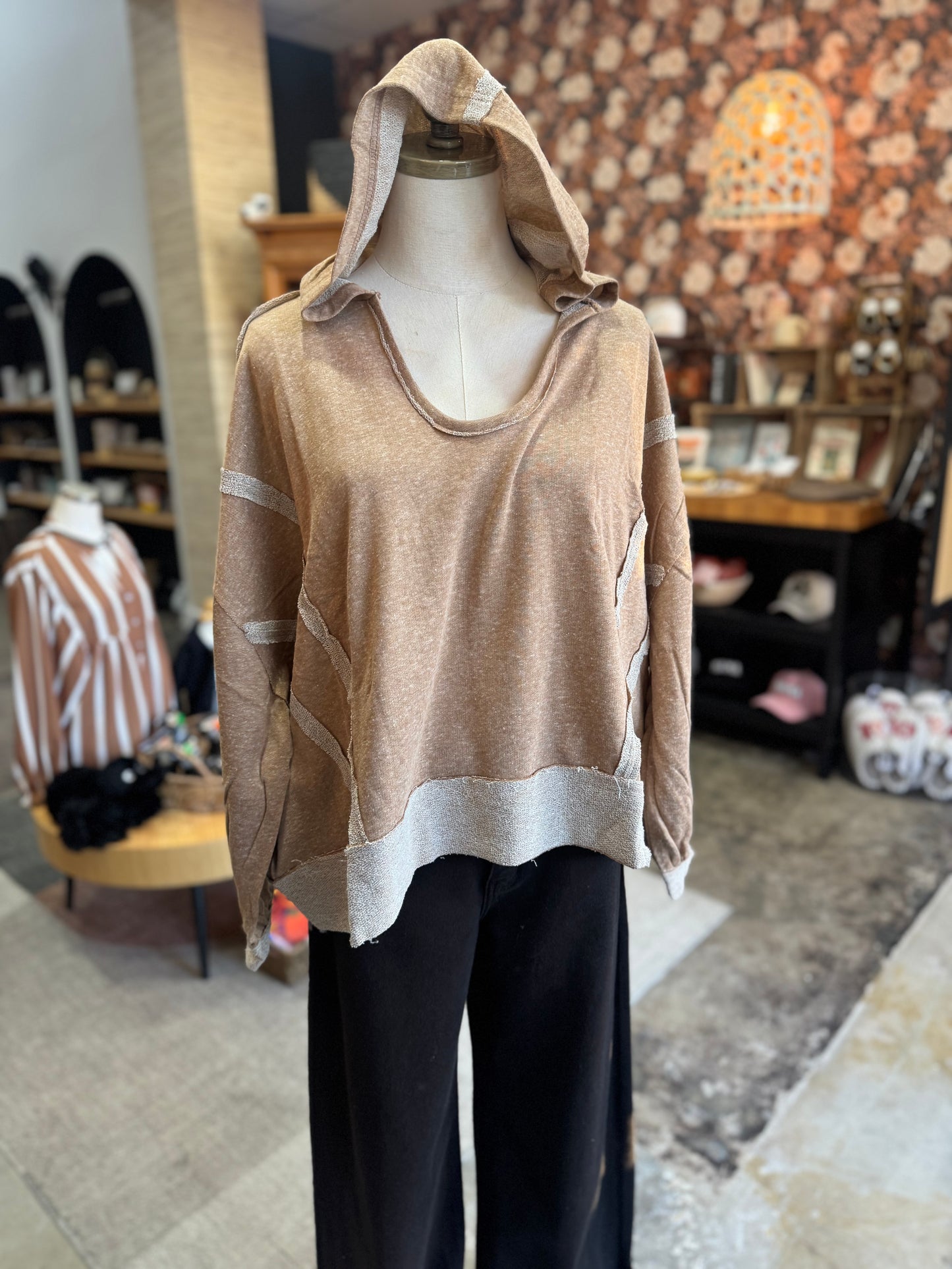 Contrast Trim Slit Raw Hoodie - Camel