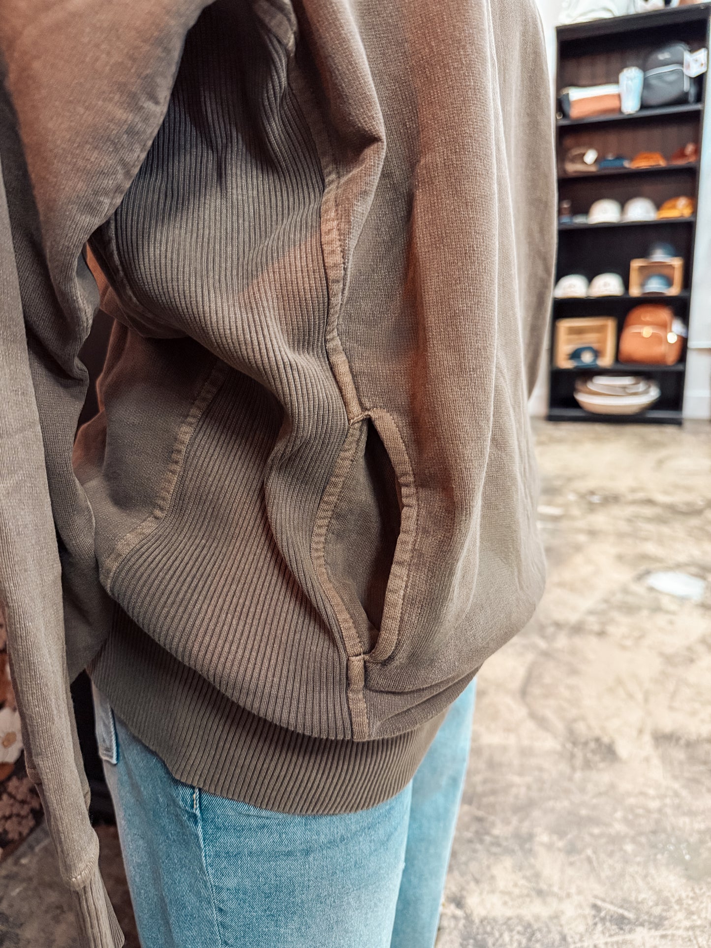 Pocket Sweater - Latte