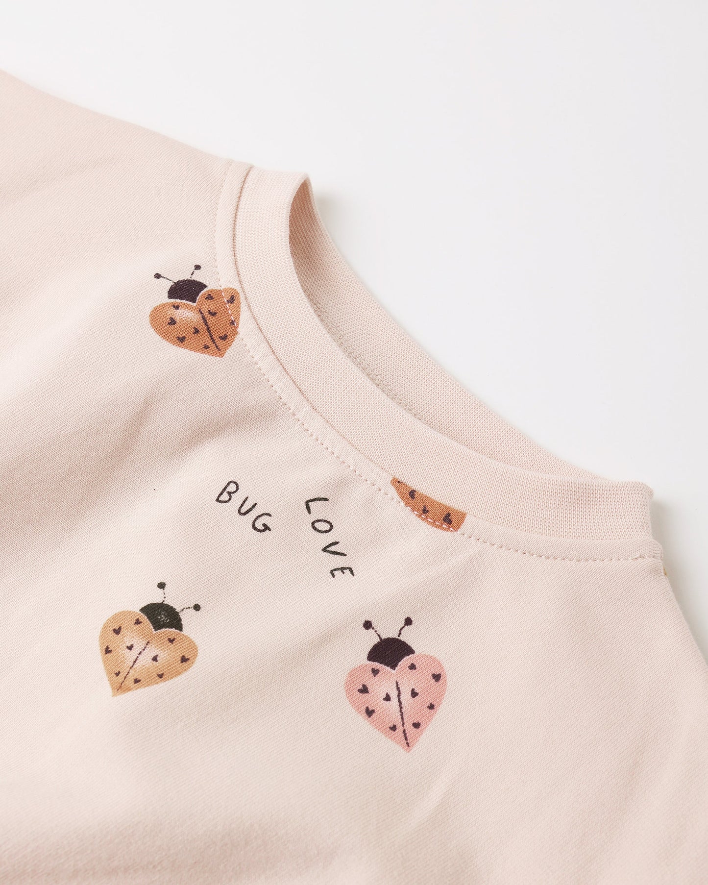 Relaxed Sweatshirt - Love Bug