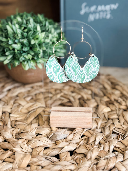 Geometric Earrings - Green Flower