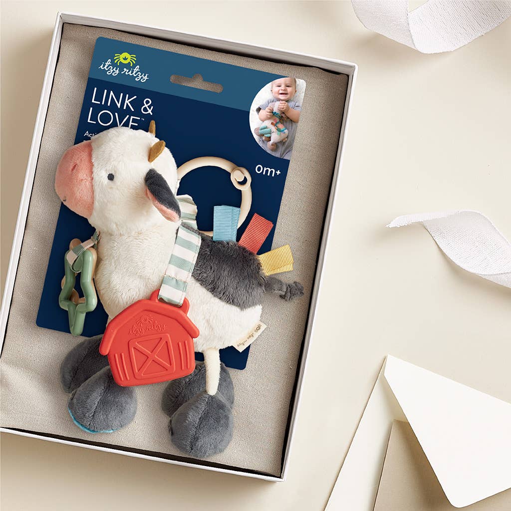 Itzy Friends Link & Love Activity Plush - Cow