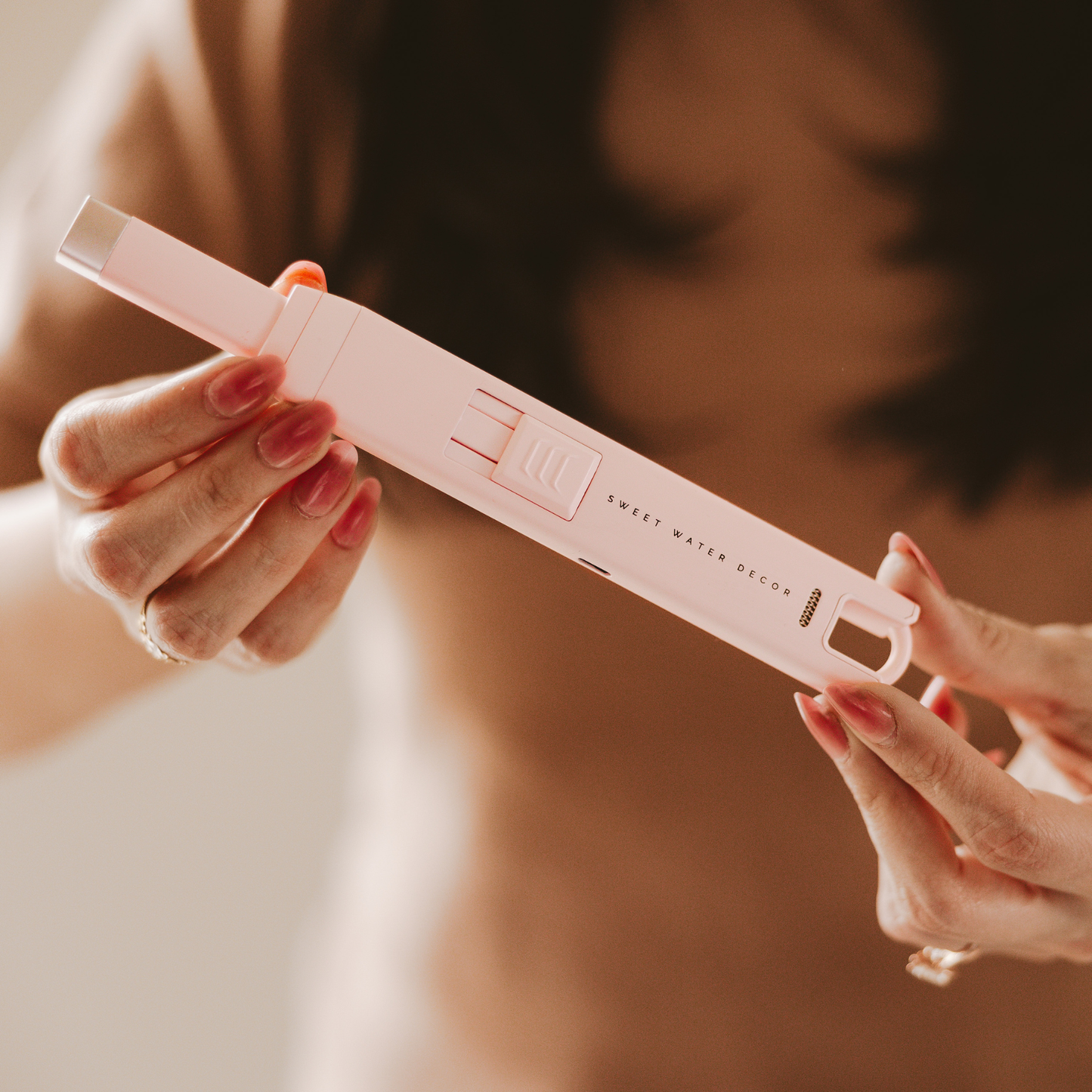 Large Rechargeable Electric Lighter - Pink